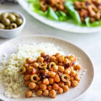chickpeas recipe made Cuban-style on a plate with cauliflower rice