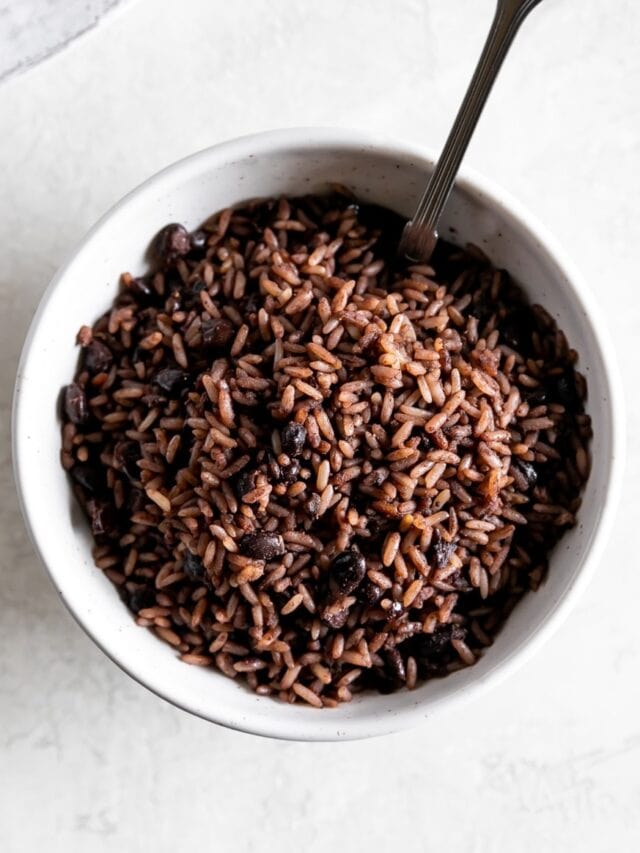 Cuban Moros: The Traditional Method With Dry Black Beans