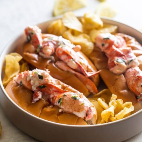 cropped-easy-lobster-rolls-recipe-a-sassy-spoon-3.jpg