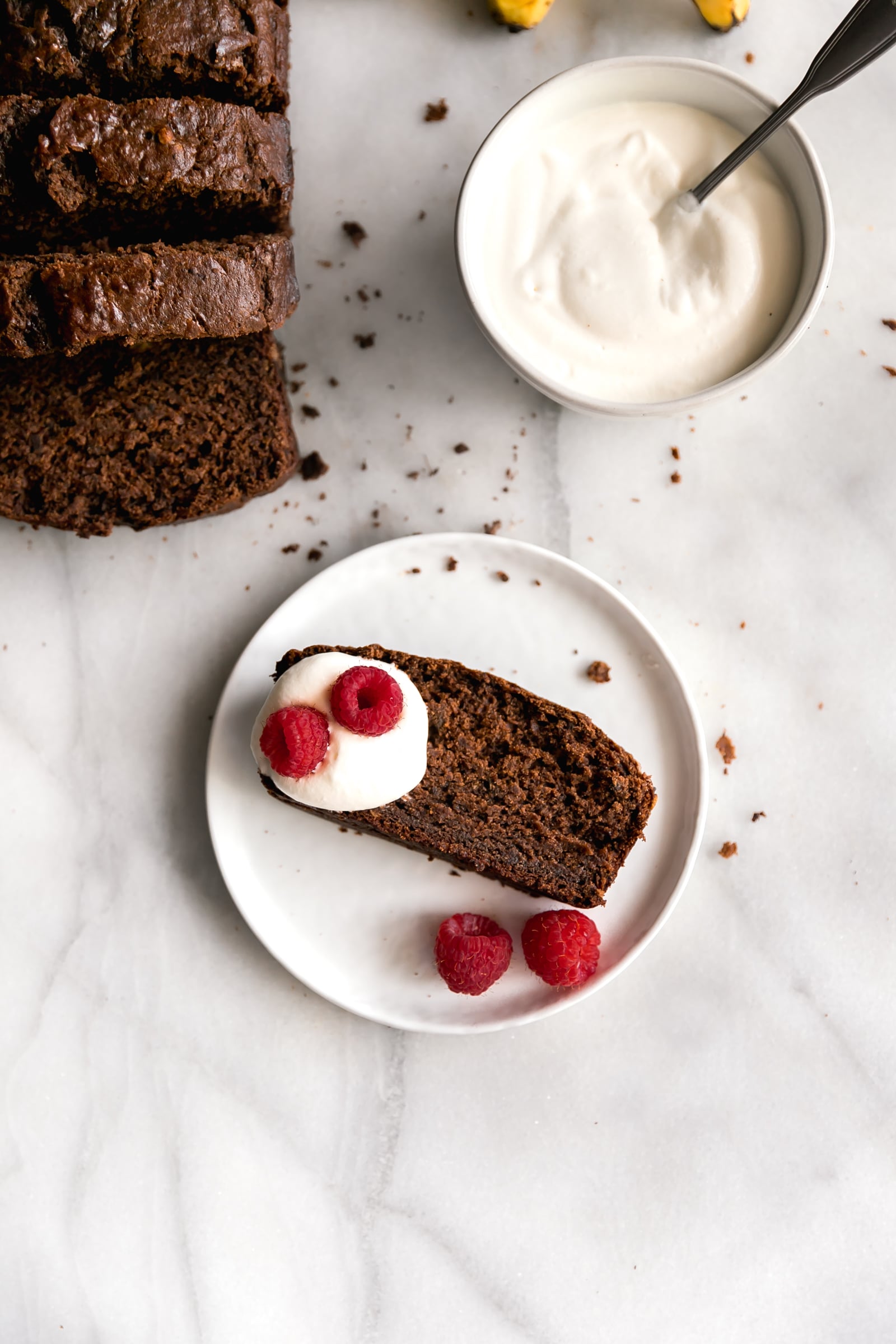 Simple Snacking Chocolate Banana Cake - She loves biscotti